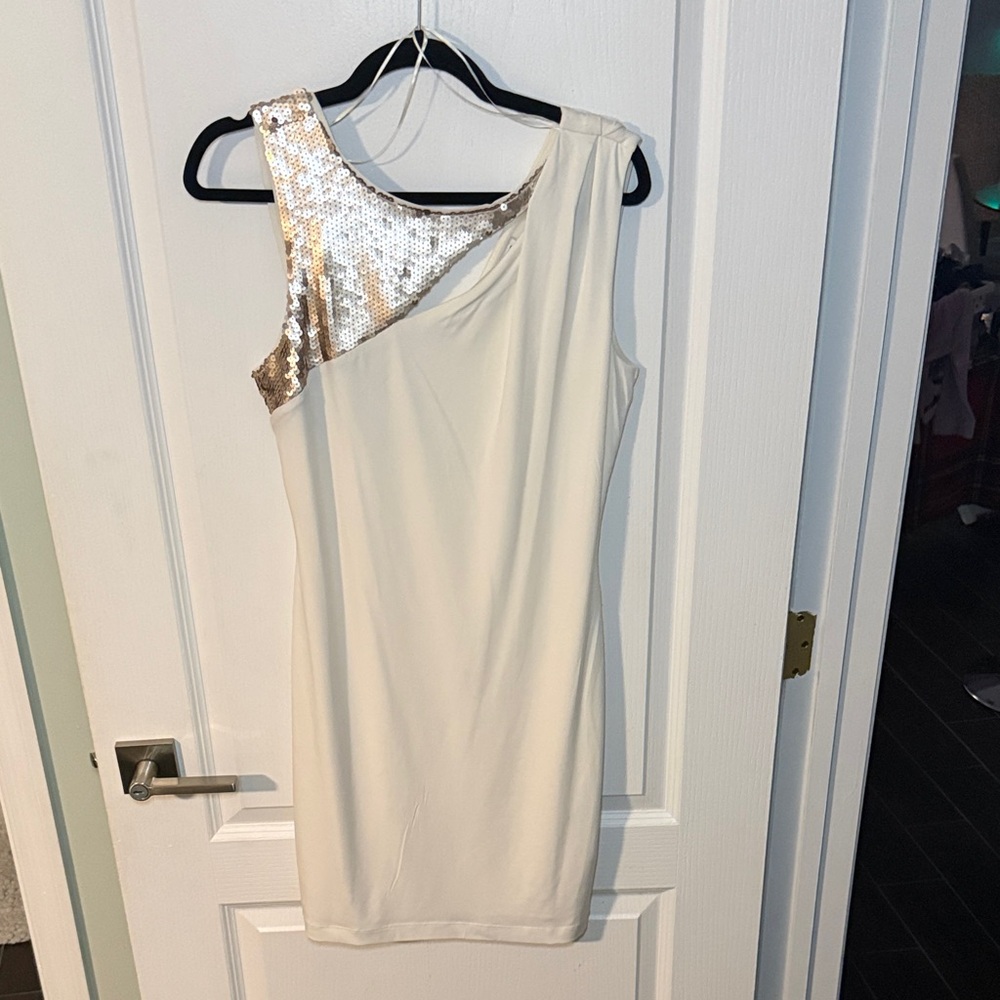 Jennifer Lopez Cream One-Shoulder Dress with Gold Sequins